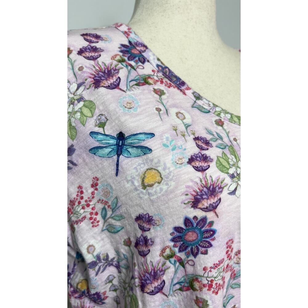 SUNDANCE (XL) Floral Dragonfly V-Neck Tee Shirt-Cottagecore-Boho-Garden-Lavender - Picture 2 of 9